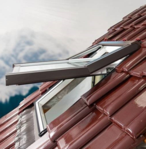 Okna dachowe PVC a izolacja akustyczna